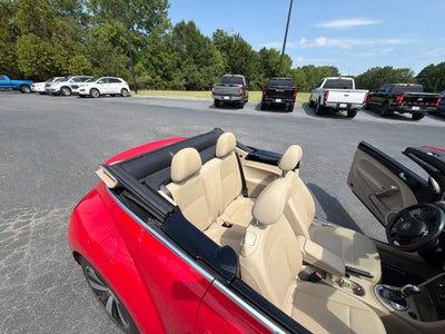 2013 Volkswagen Beetle Base