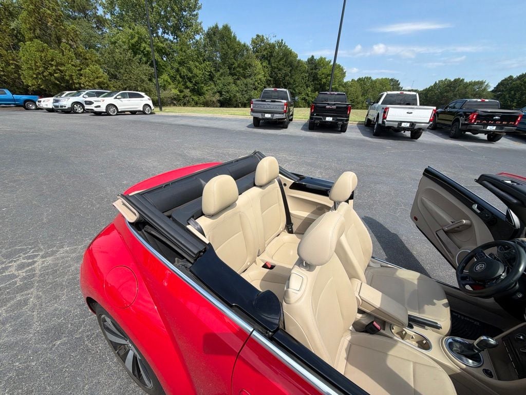 2013 Volkswagen Beetle Base
