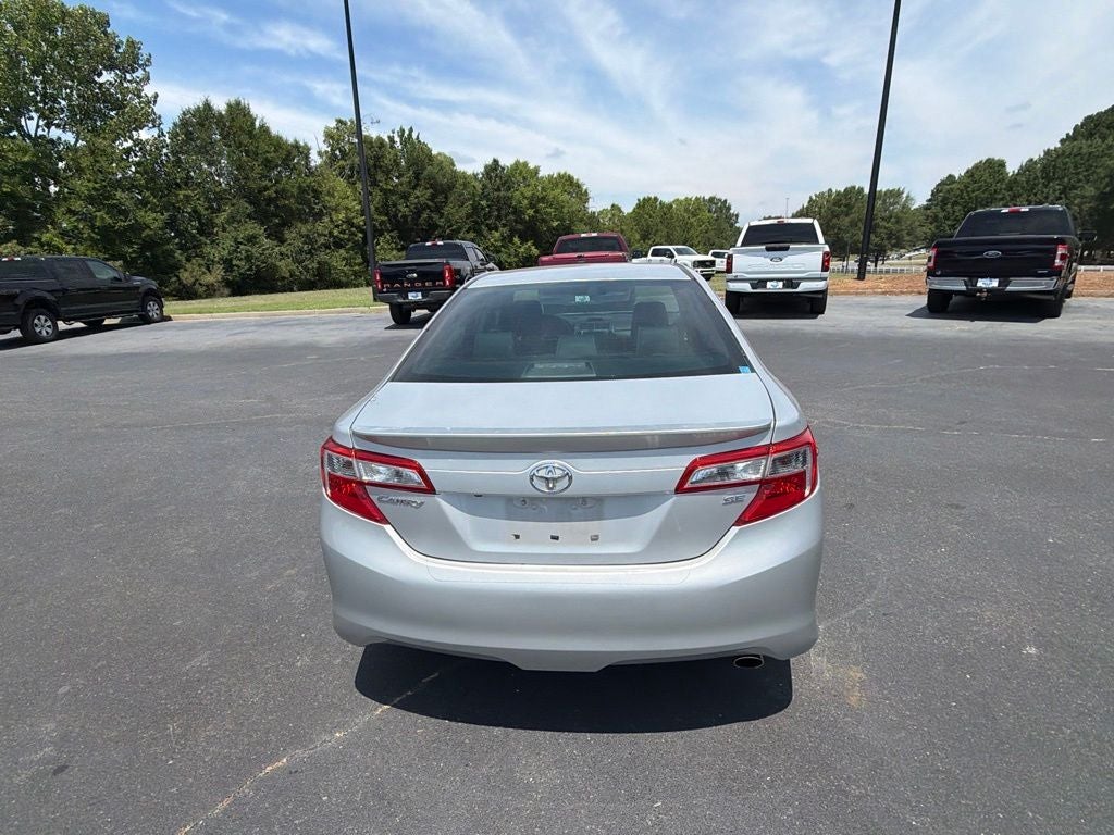 2014 Toyota Camry SE