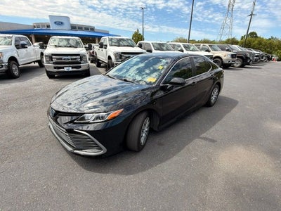 2023 Toyota Camry Hybrid LE