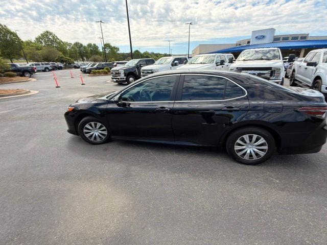 2023 Toyota Camry Hybrid LE