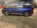 2017 Nissan Pathfinder Platinum