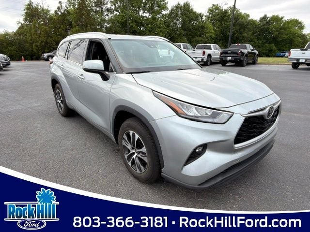 2020 Toyota Highlander XLE