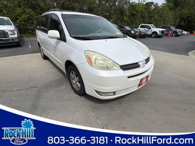 2004 Toyota Sienna XLE