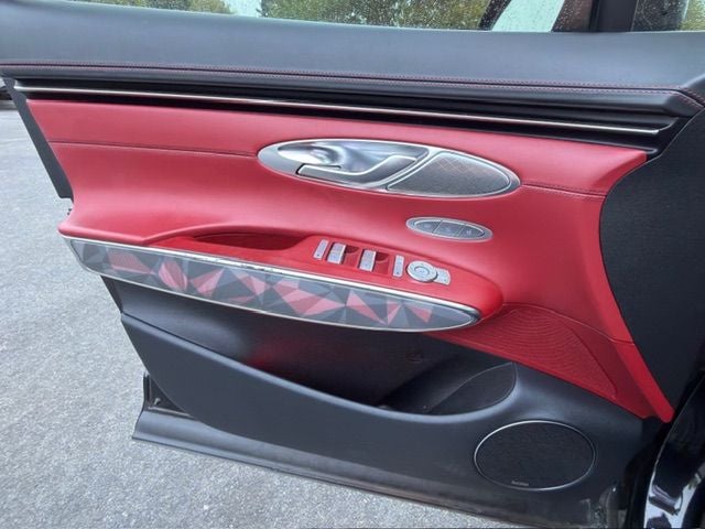 2022 Genesis GV70 3.5T Sport