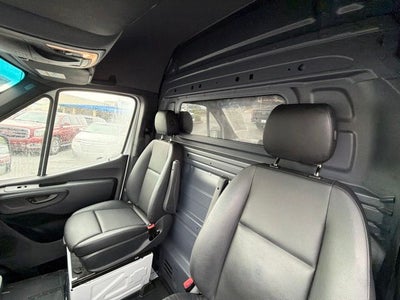 2024 Mercedes-Benz Sprinter 2500 Cargo 144 WB