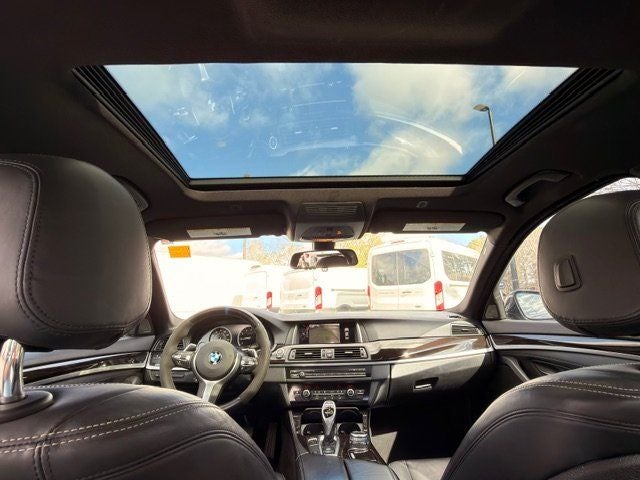 2016 BMW 5 Series 528i