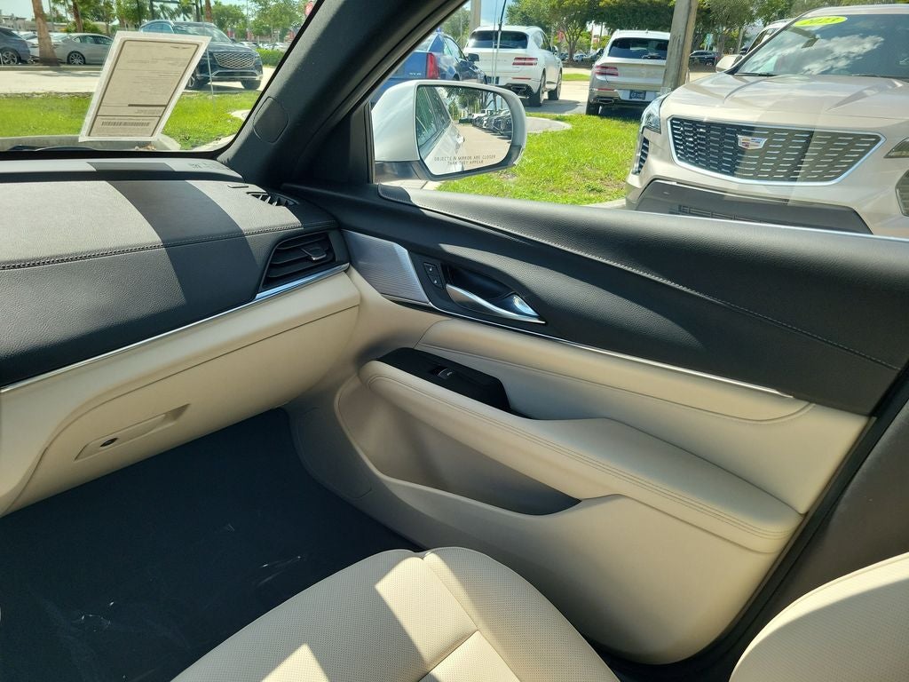 2024 Cadillac CT4 Premium Luxury