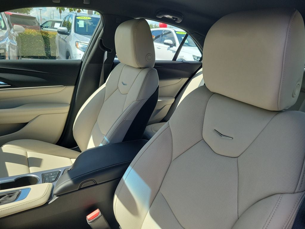 2024 Cadillac CT4 Premium Luxury
