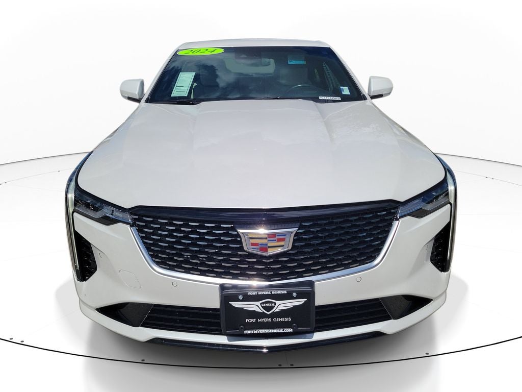 2024 Cadillac CT4 Premium Luxury