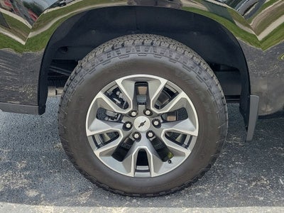 2025 Chevrolet Silverado RST