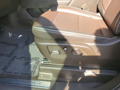 2024 GMC Sierra Denali 1-Owner No Accidents