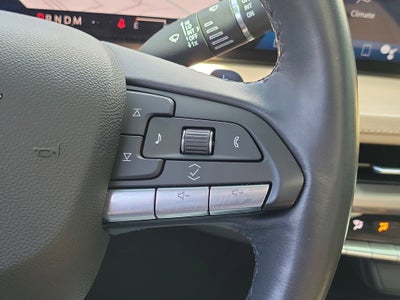 2024 Cadillac XT4 FWD Luxury