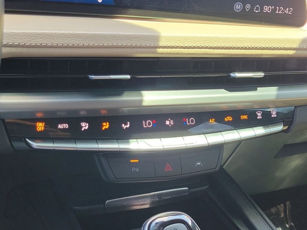 2024 Cadillac XT4 FWD Luxury