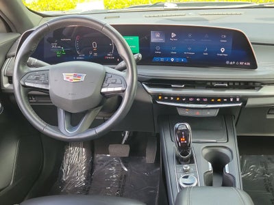 2025 Cadillac XT4 FWD Premium Luxury