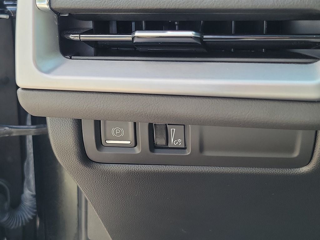 2024 Cadillac XT4 FWD Sport
