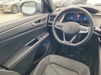 2024 Volkswagen Atlas Cross Sport 2.0T SE w/Technology