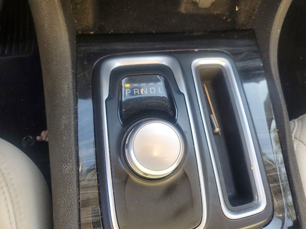 2016 Chrysler 300 Limited