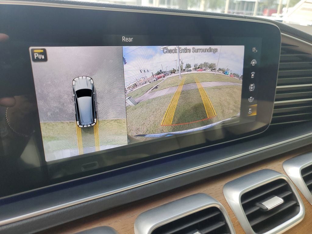 2022 Mercedes-Benz GLS 450 4MATIC®