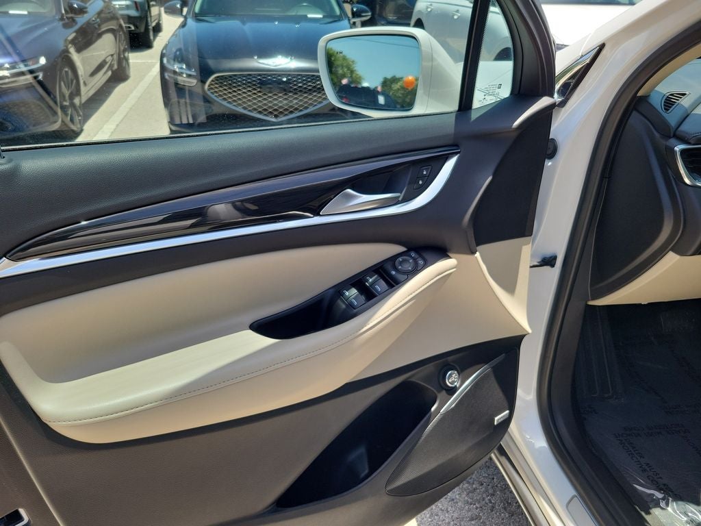 2020 Buick Enclave Essence