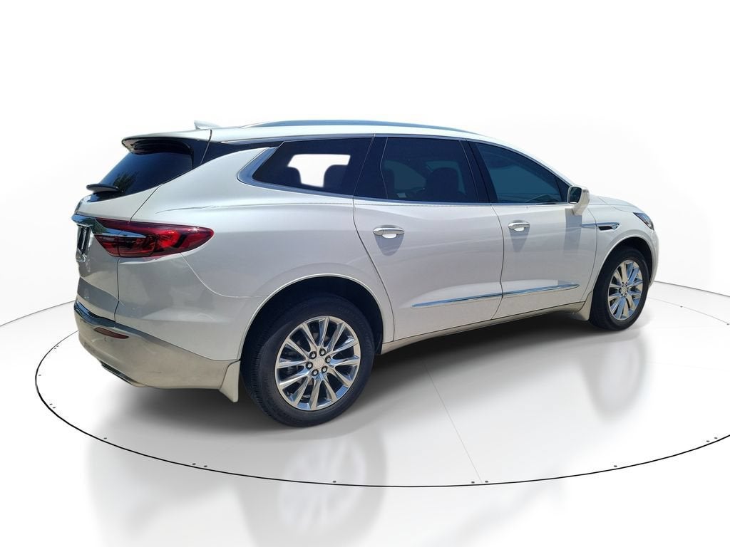 2020 Buick Enclave Essence