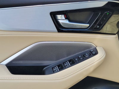 2025 Acura MDX w/Technology Package