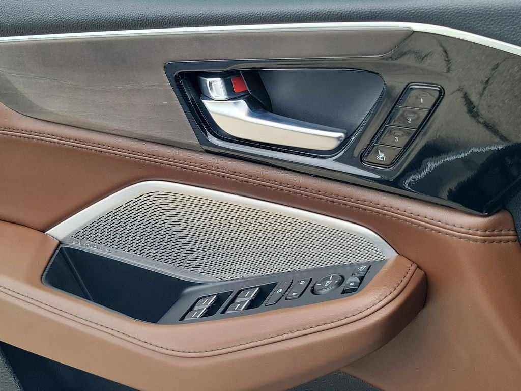 2023 Acura MDX w/Advance Package