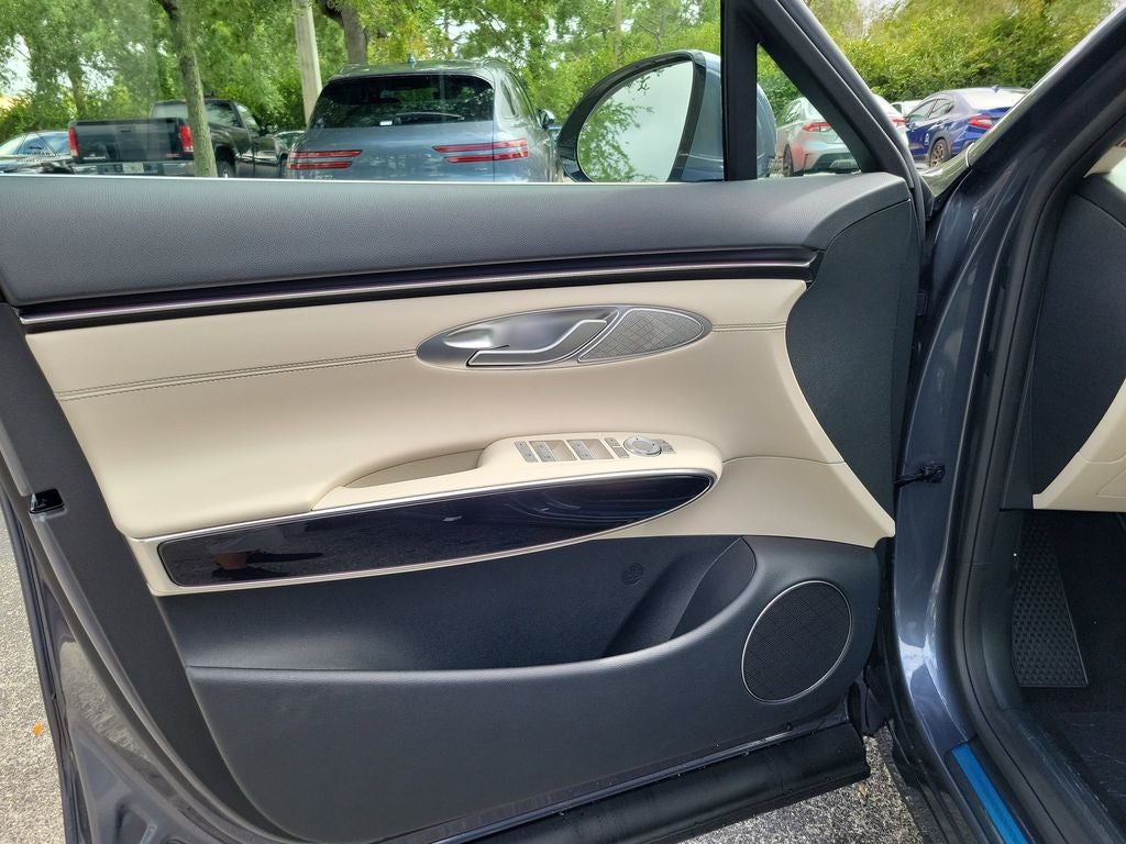 2026 Genesis GV70 2.5T