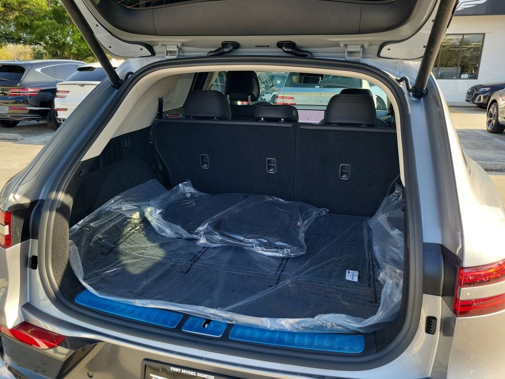 2026 Genesis GV70 2.5T Select