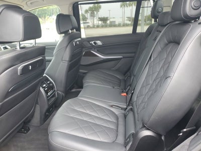 2024 BMW X7 xDrive40i