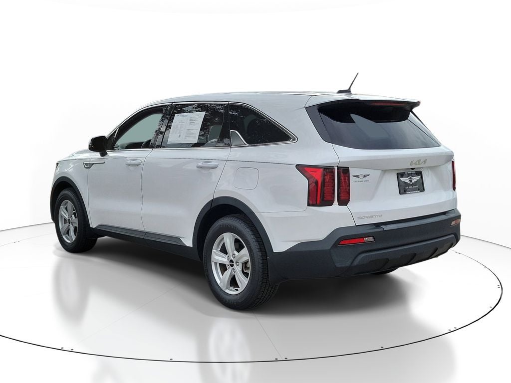 2023 Kia Sorento LX