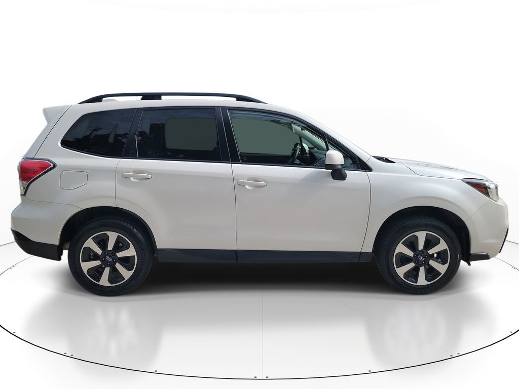 2017 Subaru Forester Premium NAV ROOF AWD