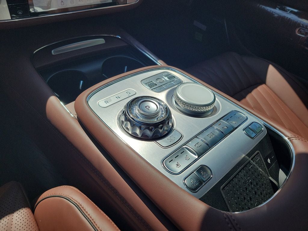 2026 Genesis G90 e-SC
