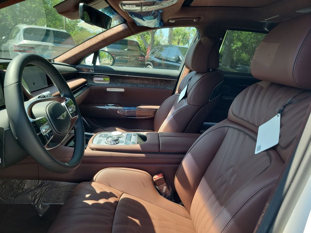 2026 Genesis G90 e-SC