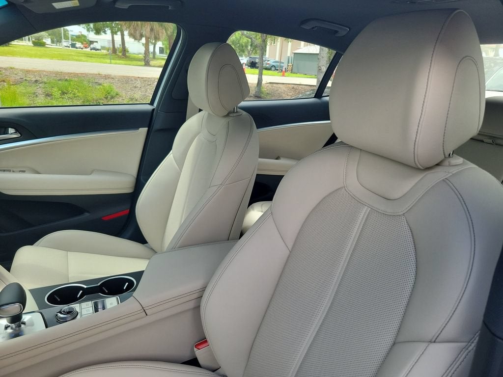 2026 Genesis G70 2.5T