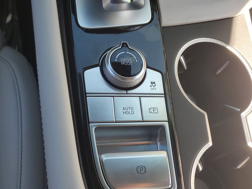 2025 Genesis G70 2.5T Certified