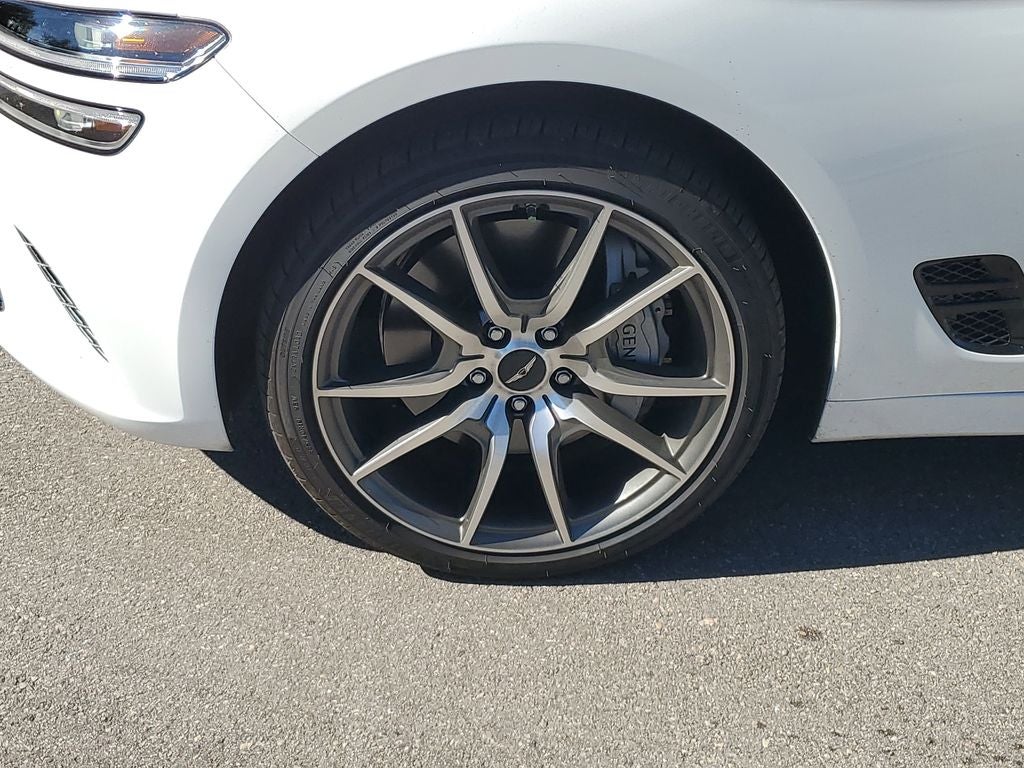 2025 Genesis G70 2.5T