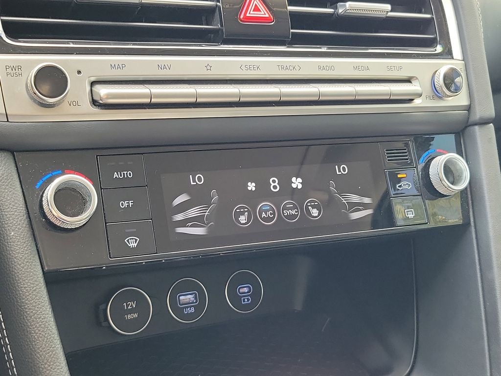 2025 Genesis G70 2.5T