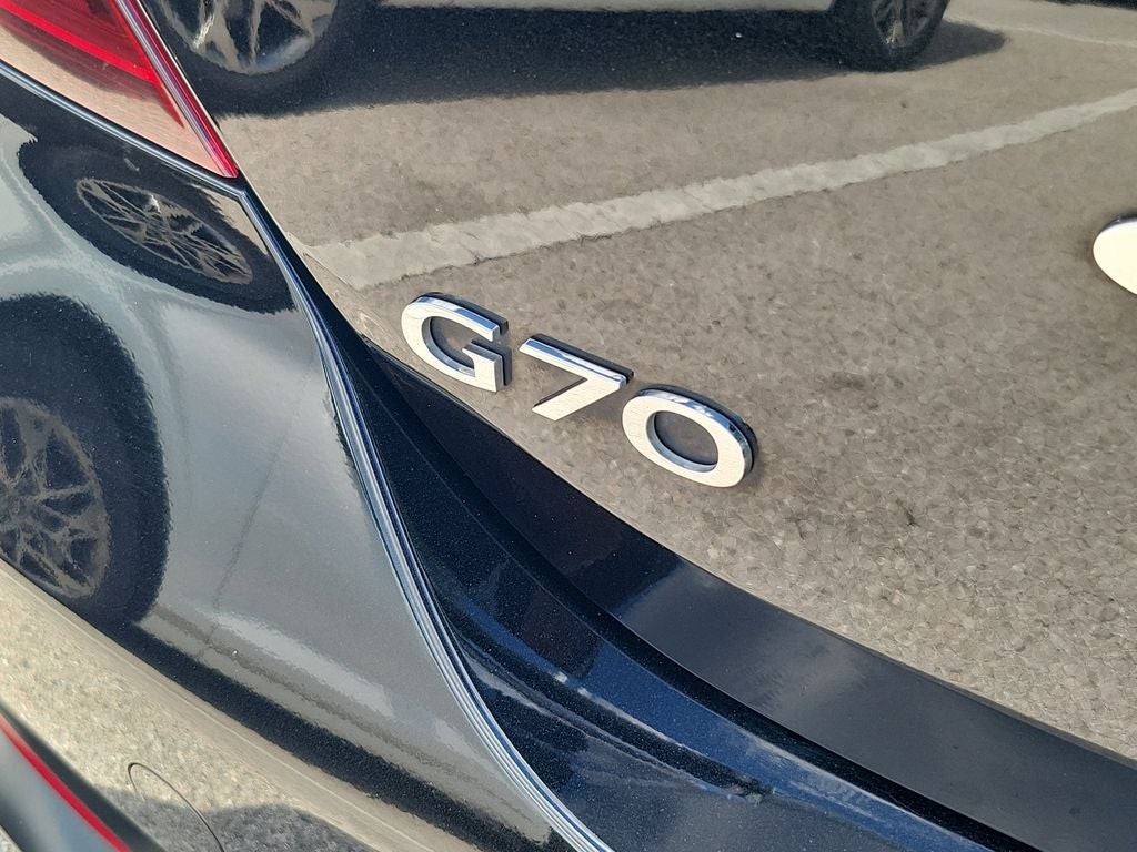 2025 Genesis G70 2.5T