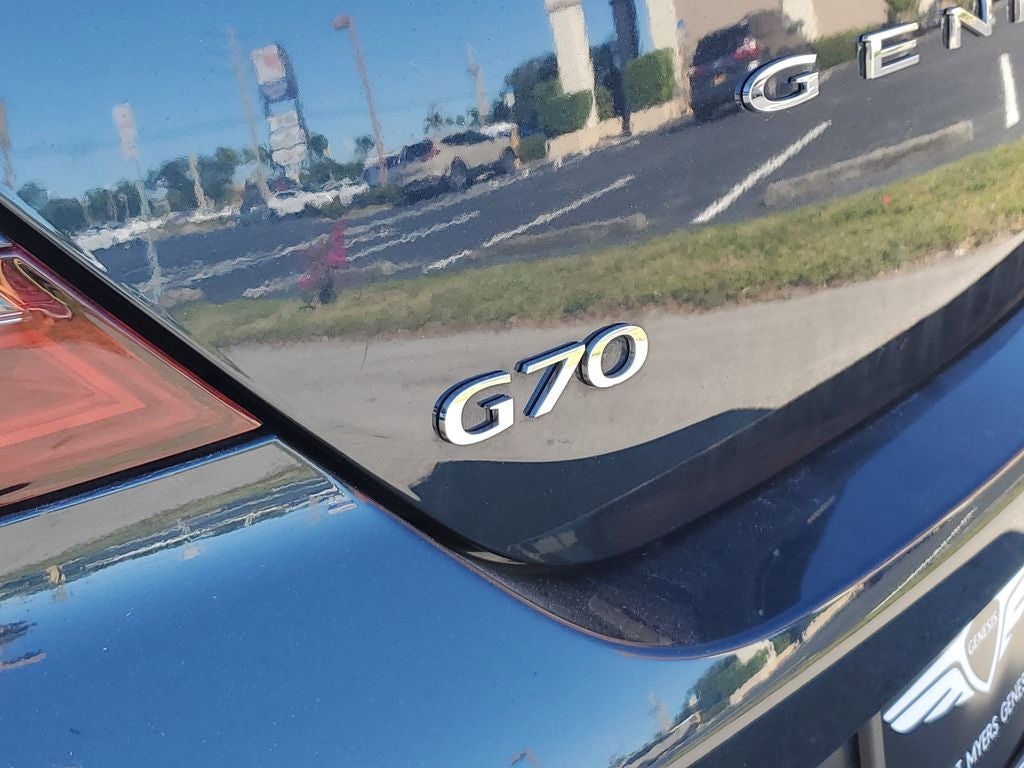 2025 Genesis G70 2.5T