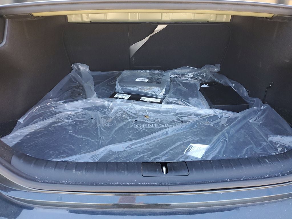 2025 Genesis G70 2.5T