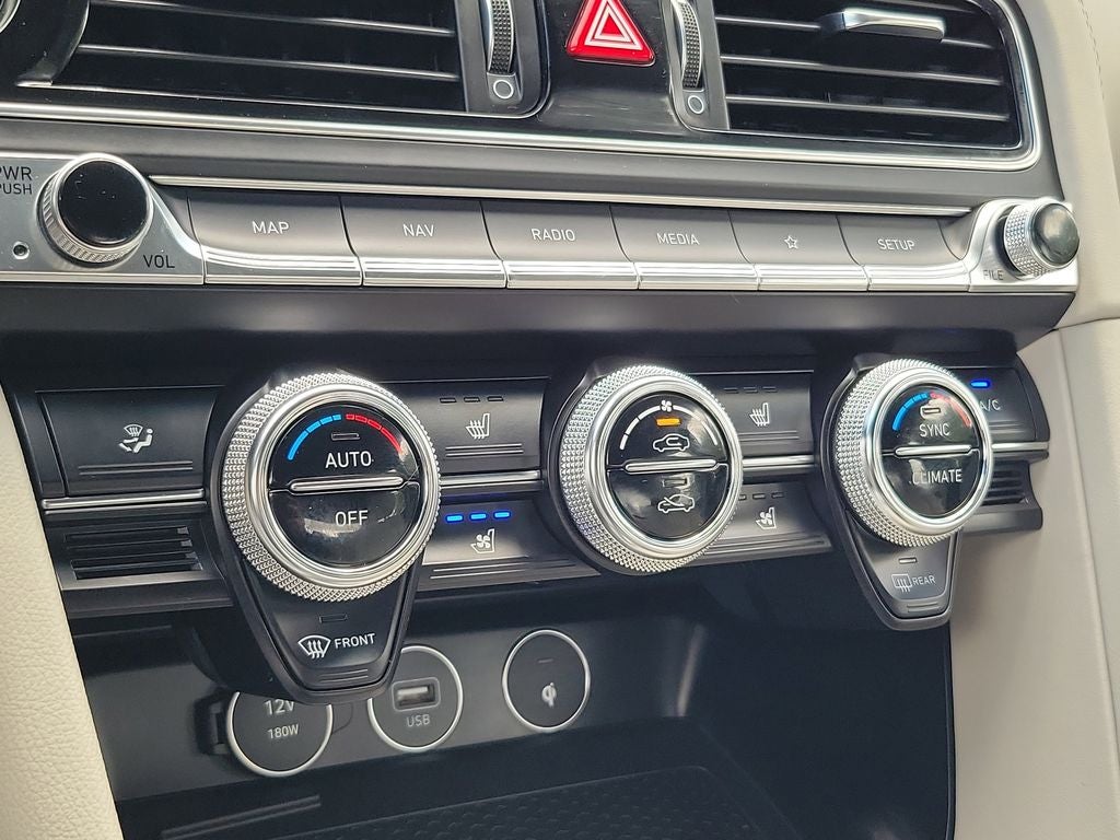 2023 Genesis G70 2.0T SPORT PRESTIGE