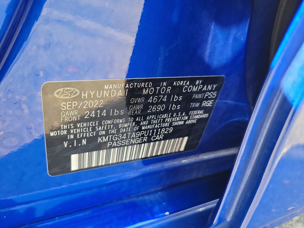 2023 Genesis G70 2.0T SPORT PRESTIGE