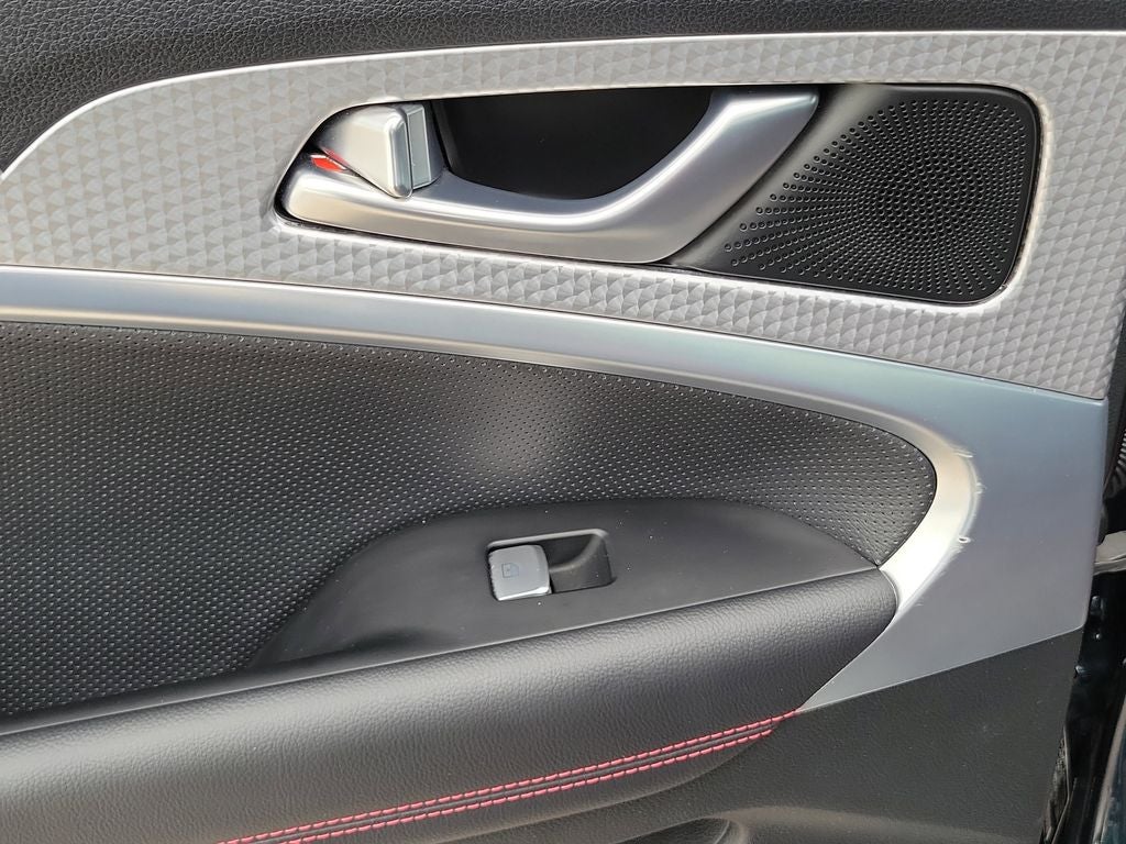 2023 Genesis G70 2.0T Sport Prestige RWD