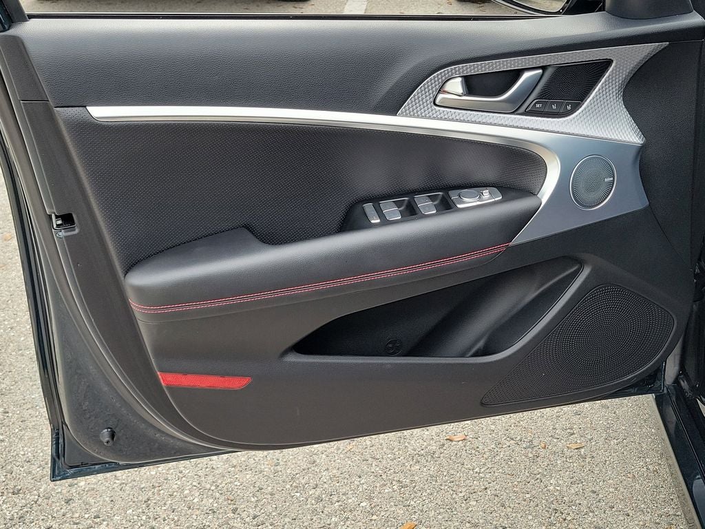 2023 Genesis G70 2.0T Sport Prestige RWD