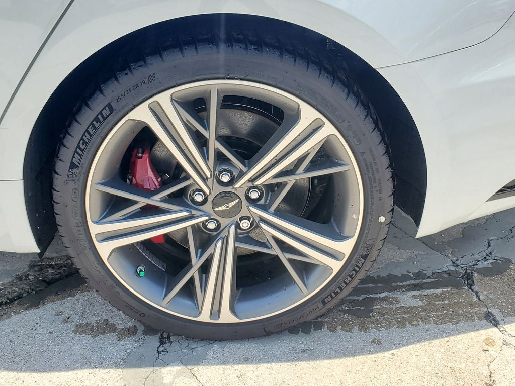 2025 Genesis G70 3.3T Sport Advanced