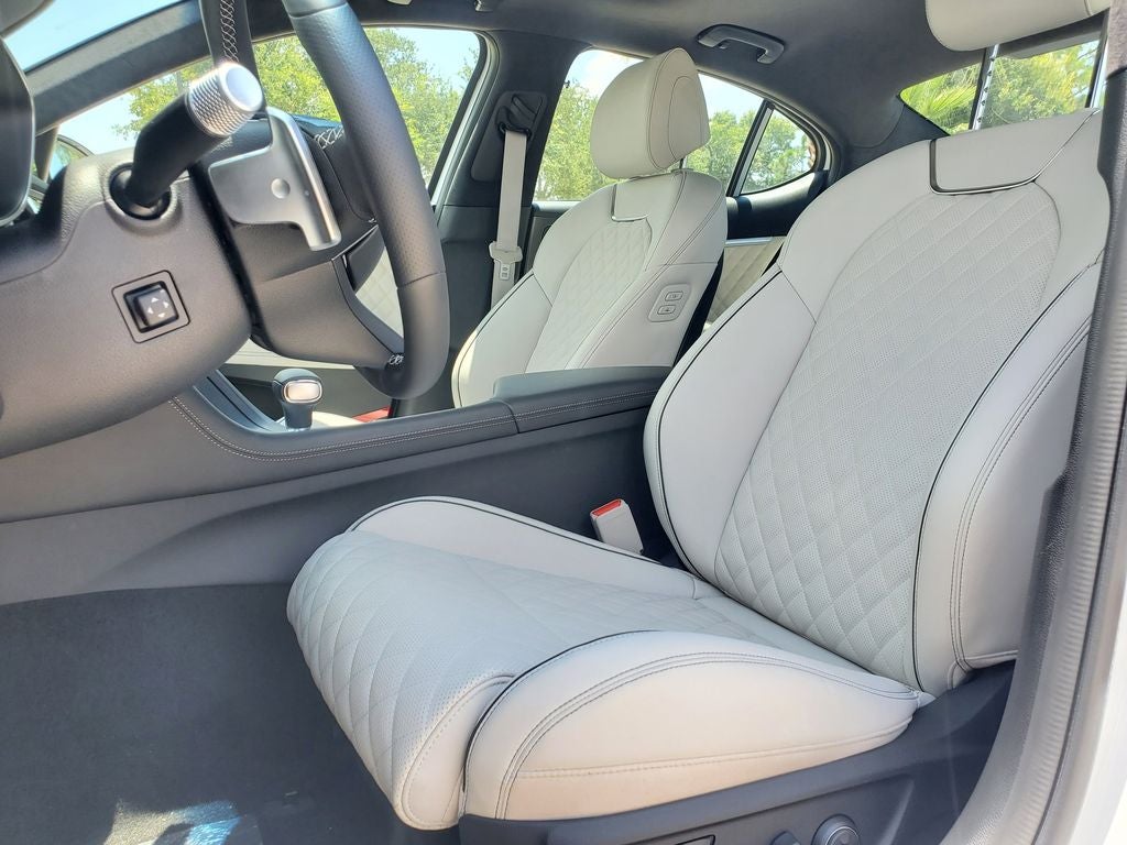 2025 Genesis G70 3.3T Sport Advanced