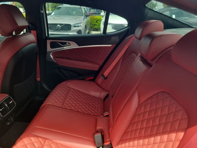 2023 Genesis G70 3.3T