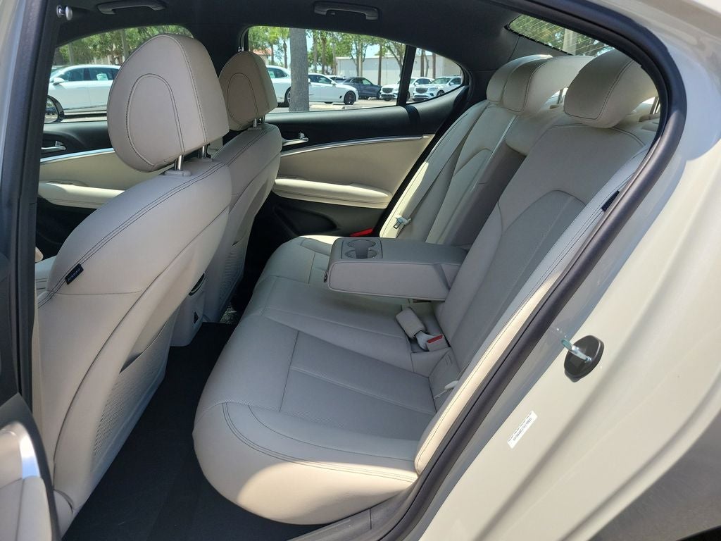 2026 Genesis G70 2.5T