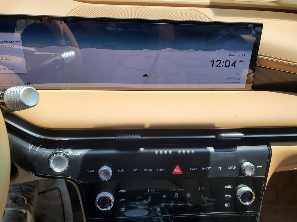 2025 Genesis G80 2.5T